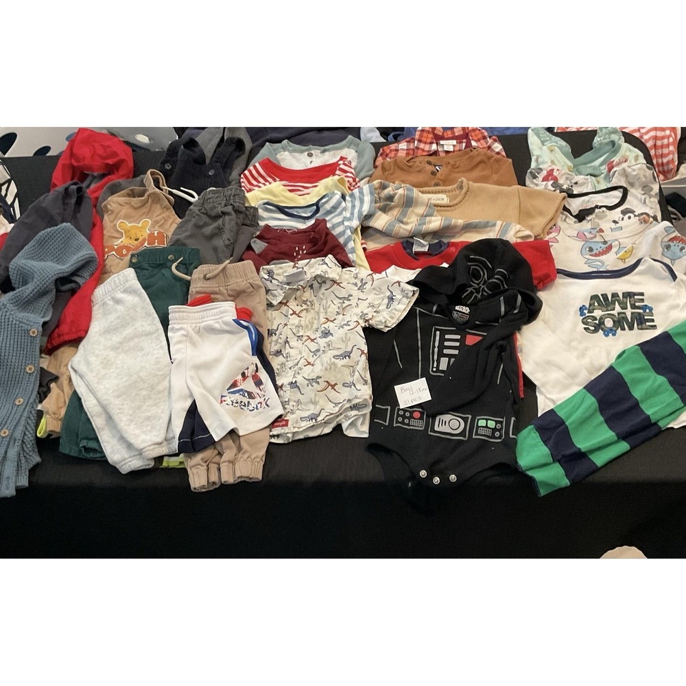 Mixed Brands 31pc Clothes Lot Boys 12-18M Multicolor Star Wars Pooh Dino Hoodies